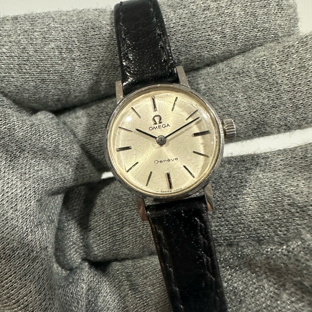 Elegant And Beautiful Omega Genve 20mm Timepiece